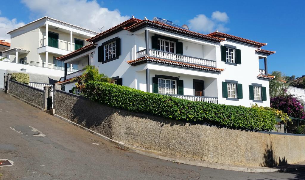 Charming Apartments In Funchal - Sao Goncalo Esterno foto